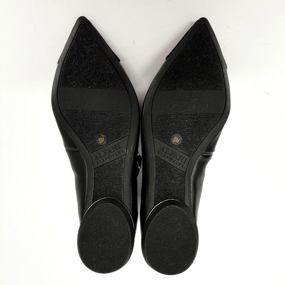 Alfani Step N Flex Ankle Strap Pointed Toe Flats Black Gold Sze 6M Classic Comfy - Picture 2 of 10
